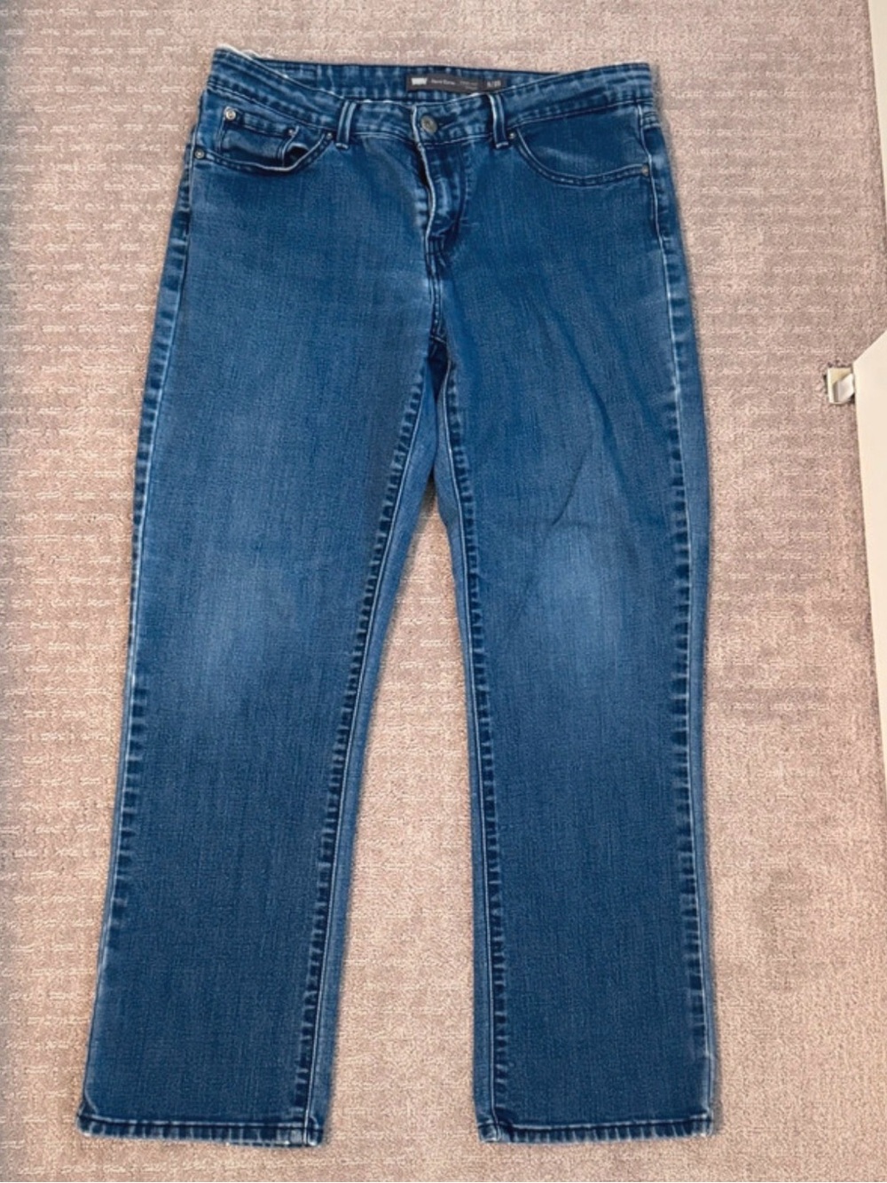Levi's Women's Straight-Leg Jeans